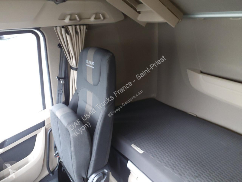 جرار DAF 530 FT 4X2