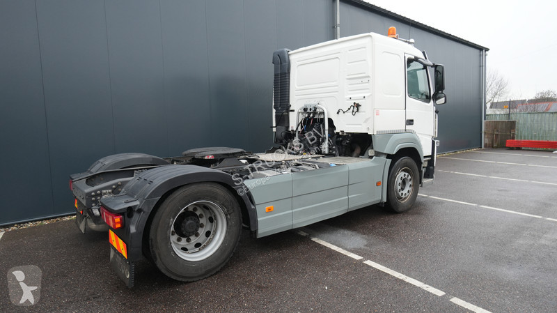 جرار Volvo FM 370 ADR tractor unit