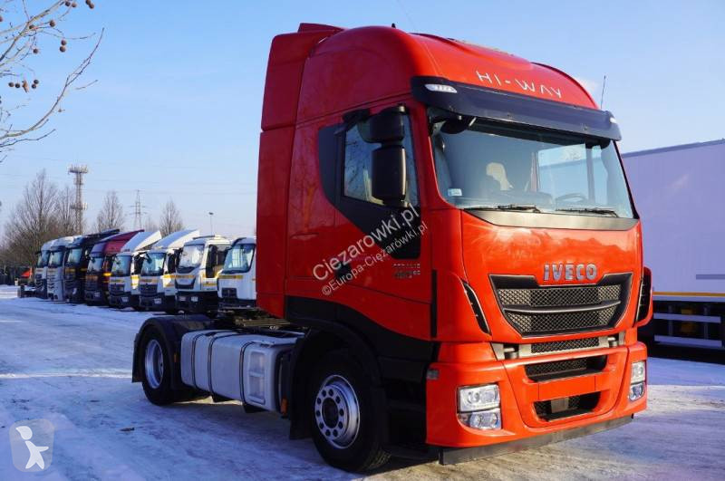 Влекач Iveco
