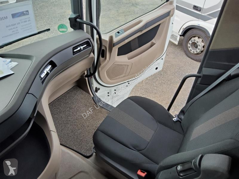 Traktor DAF XG  FT 4X2