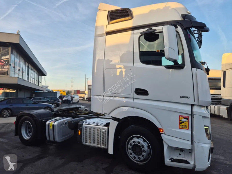 جرار Mercedes 1851 LS BIG SPACE ADR