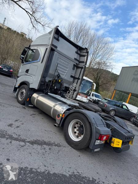جرار Iveco