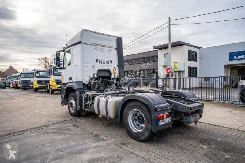 جرار Mercedes AROCS 1845 B + KIPHYDR. (no actros)