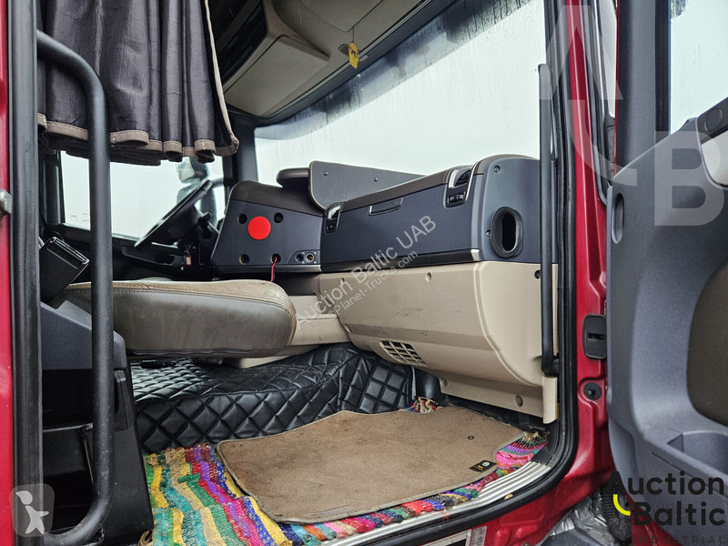 جرار Scania R 440  4X2 MEB
