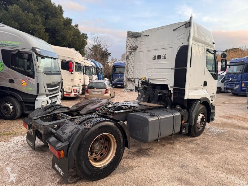 جرار Renault 420 DCI
