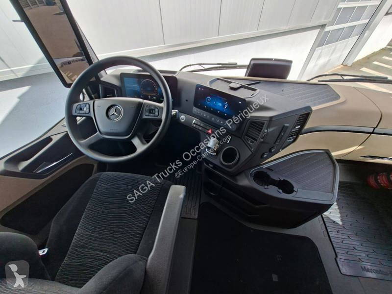جرار Mercedes 1845 LS 4x2 BigSpace 2.50M
