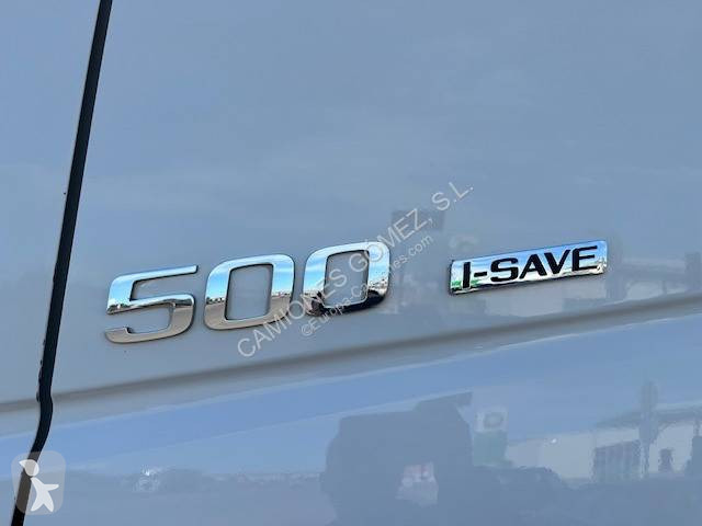 جرار Volvo