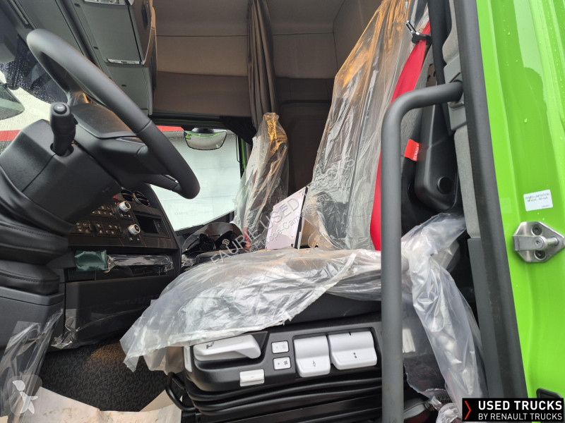 جرار Renault