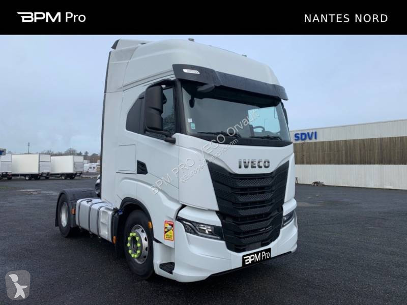 جرار Iveco