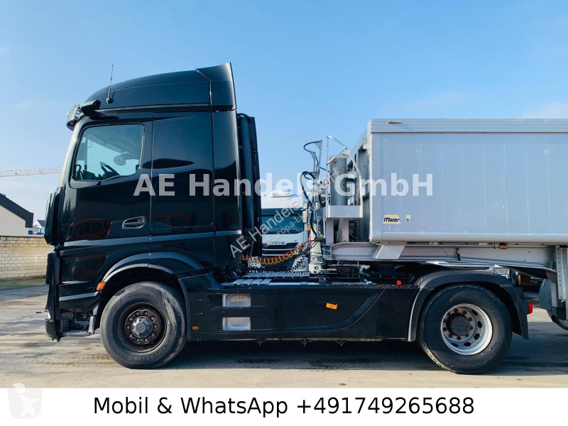 Trattore Stradale Mercedes V 1851 SoloStar BL...