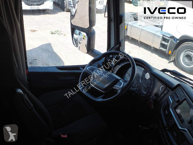 جرار Iveco Stralis AS440S49T/P