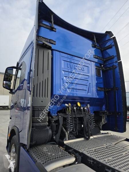 جرار Iveco