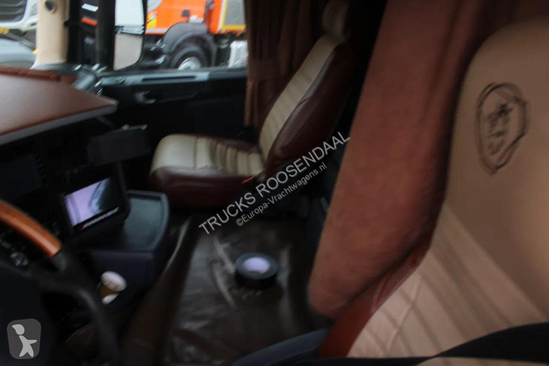 جرار Scania 420 + 6X2/4 + EURO 5 + PERFECT...