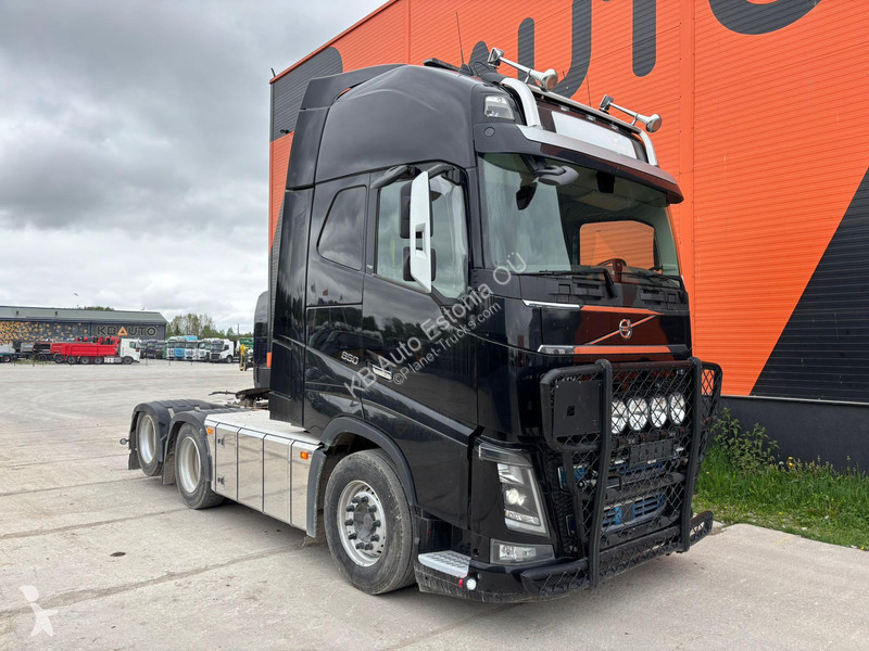 Cabeza tractora Volvo 650 6x2 GCW 70 ton /...