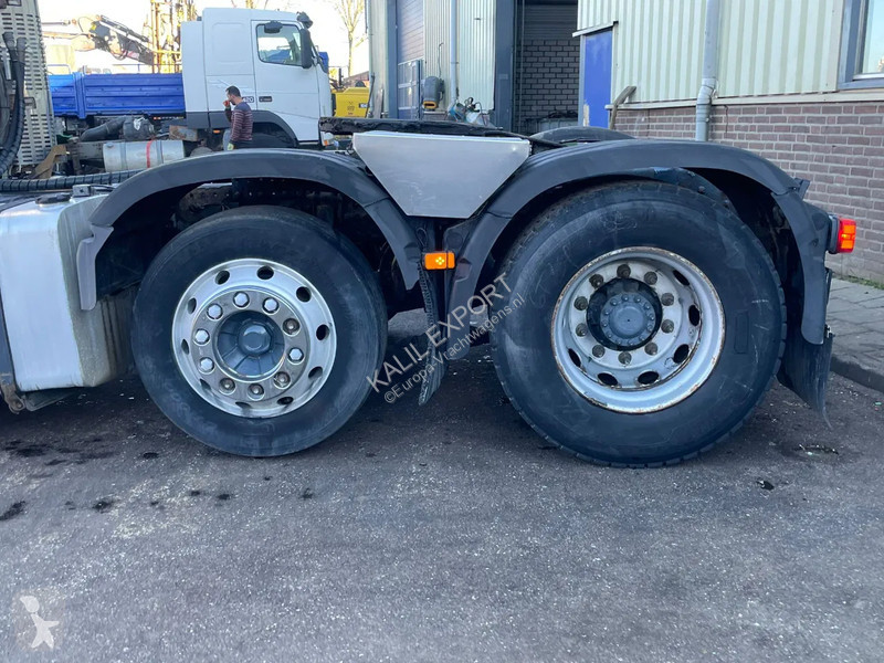 جرار Volvo 12460 Tractor 6x2 Manuel Gearbox...