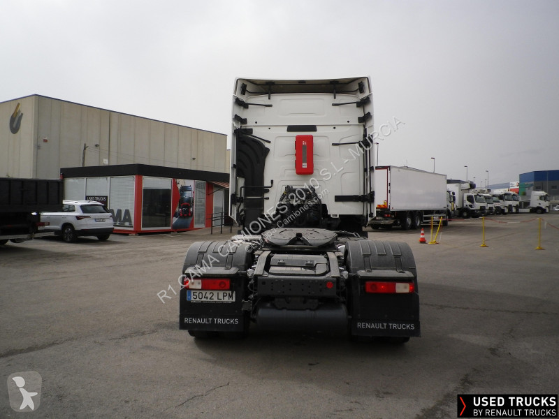 جرار Renault