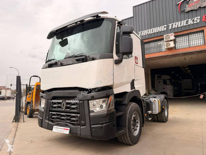 جرار Renault