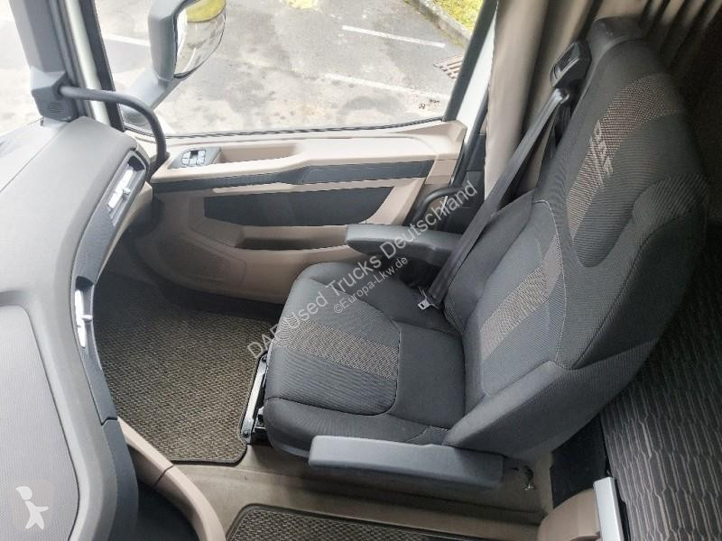 Nyergesvontató DAF 480 FT 4X2
