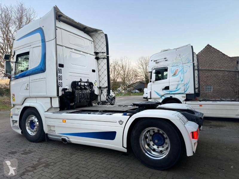 جرار Scania