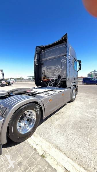 جرار Scania