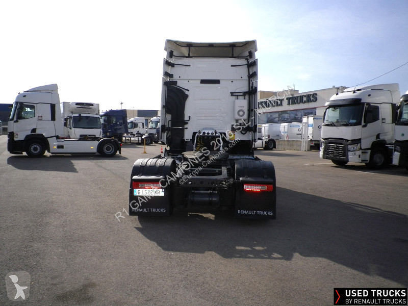 جرار Renault