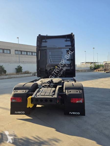 جرار Iveco