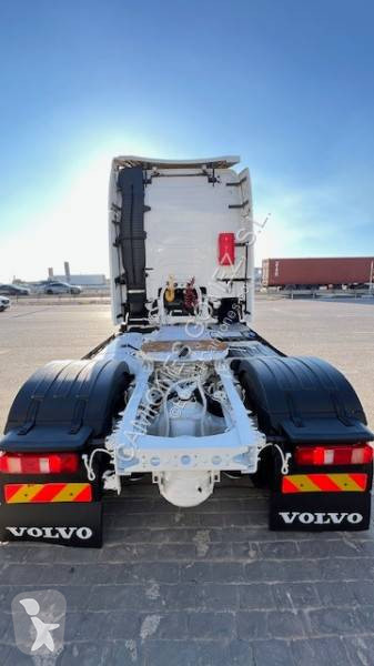 جرار Volvo