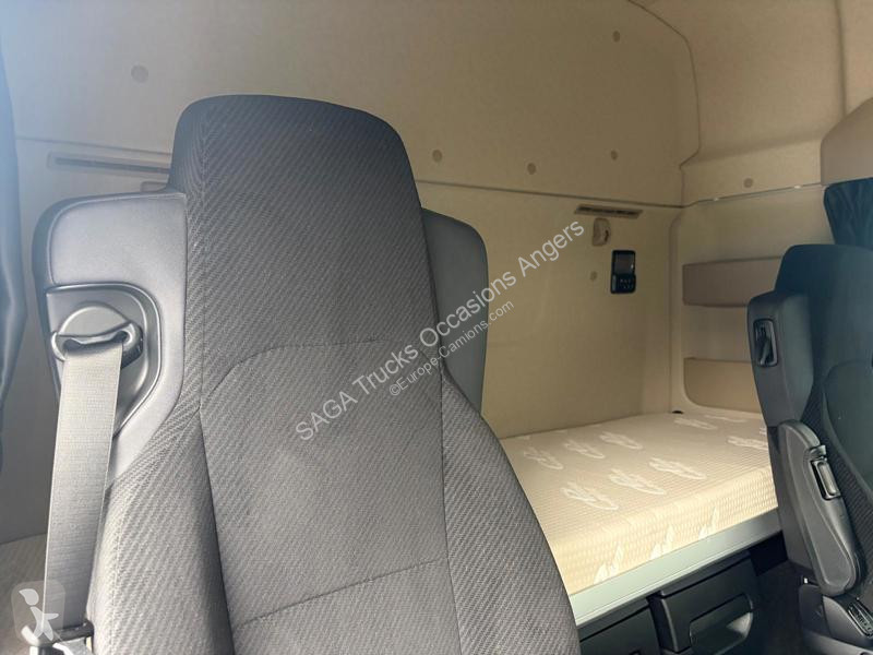 Tracteur Mercedes 1845 LS 4x2 StreamSpace 2.50M