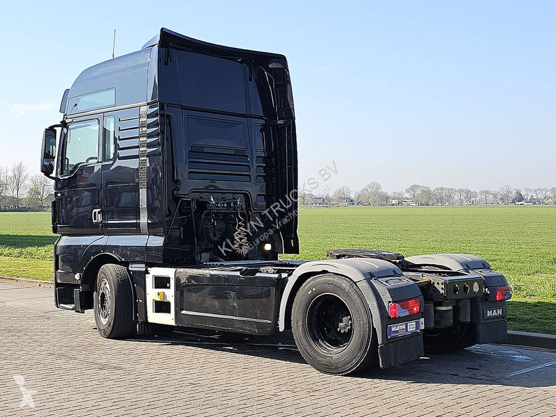 Tracteur MAN 18.460