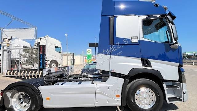 جرار Renault