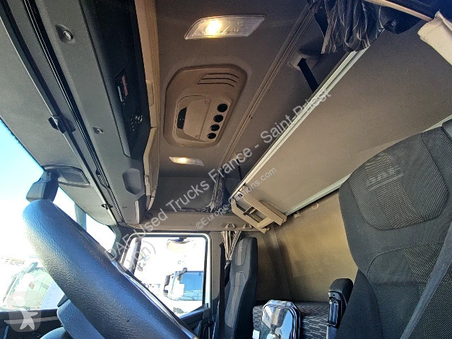 جرار DAF n 530 FT 4X2