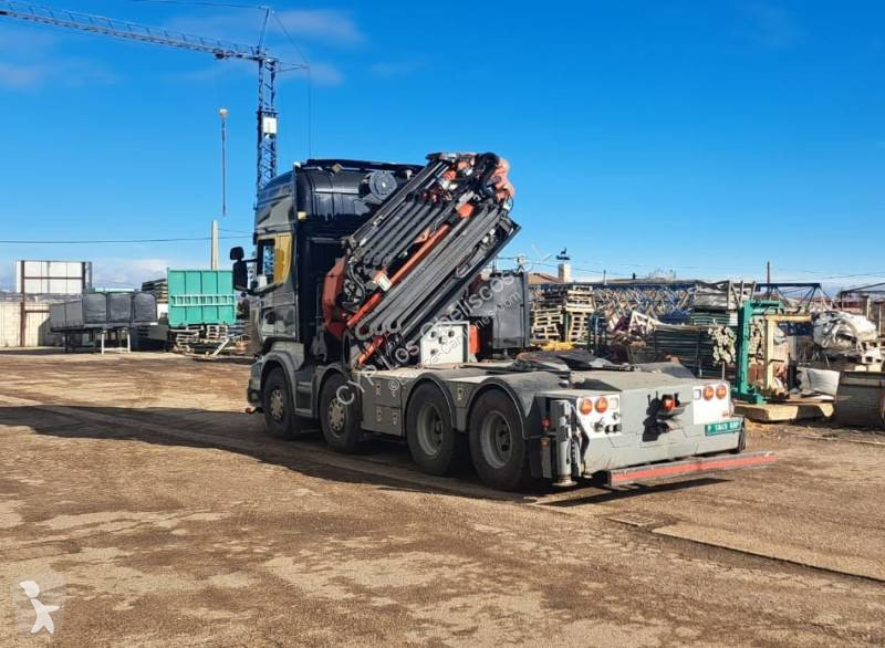 Влекач Scania
