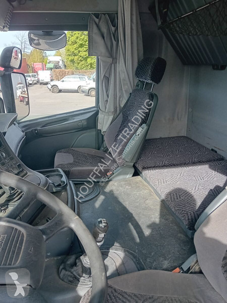 جرار Scania 144 530