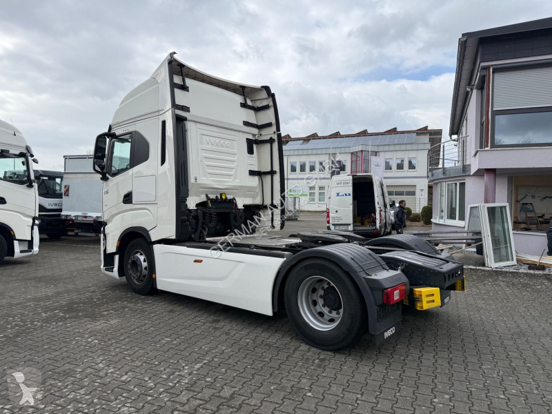 Trekker Iveco STRALIS S-WAY AS440S48T/P...