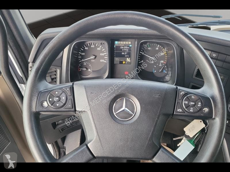 جرار Mercedes II 1842 StreamSpace 2.3m 6