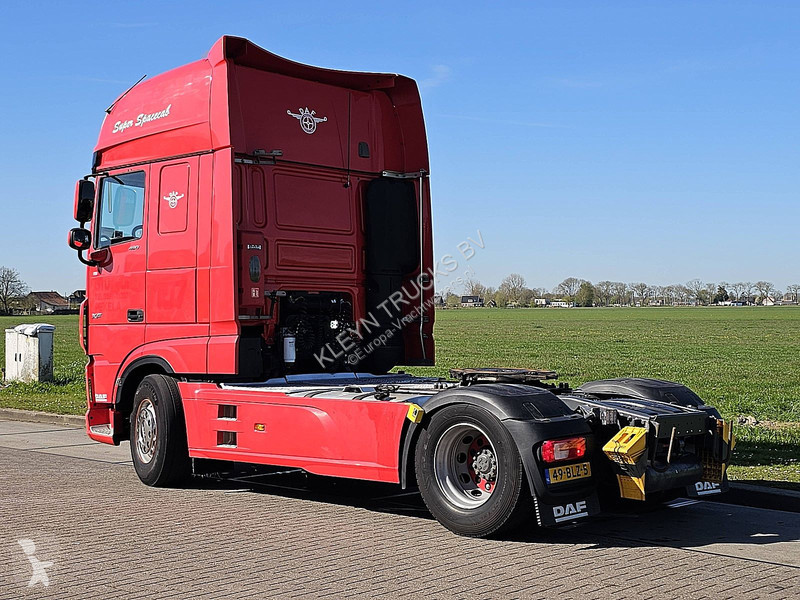Trekker DAF 480