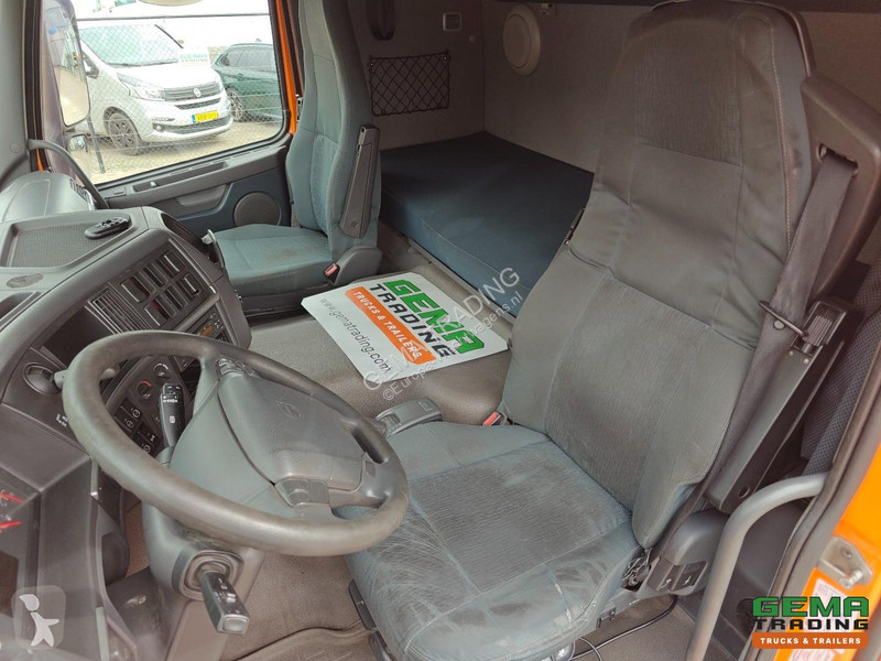 Trattore Stradale Volvo 4x2 Globetrotter Euro5...