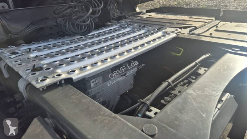 جرار Volvo