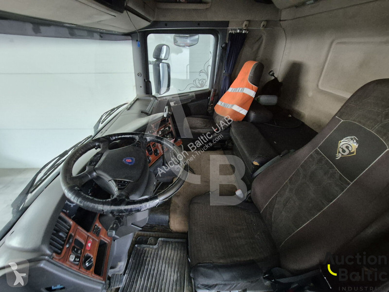 جرار Scania 470
