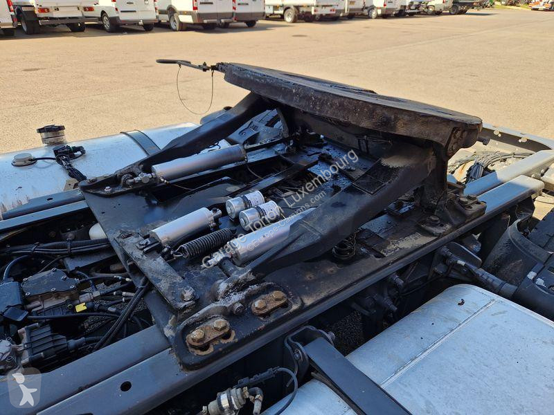 جرار DAF MEGA XF