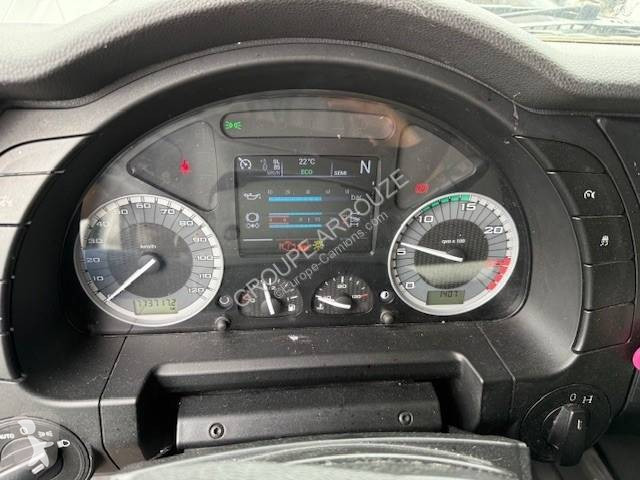 جرار Iveco
