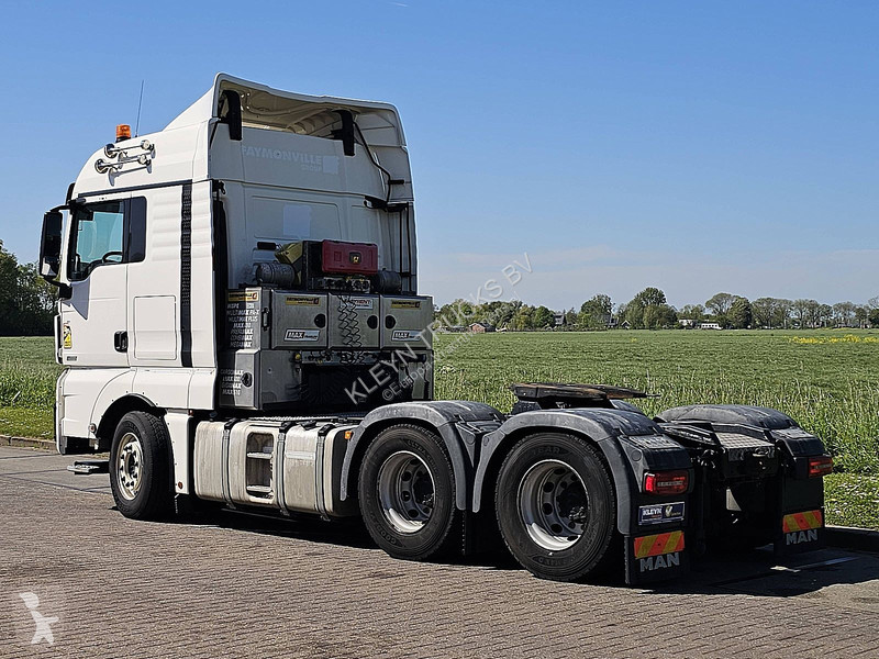 جرار MAN 33.580  D38 6X4 INT. 120 TON