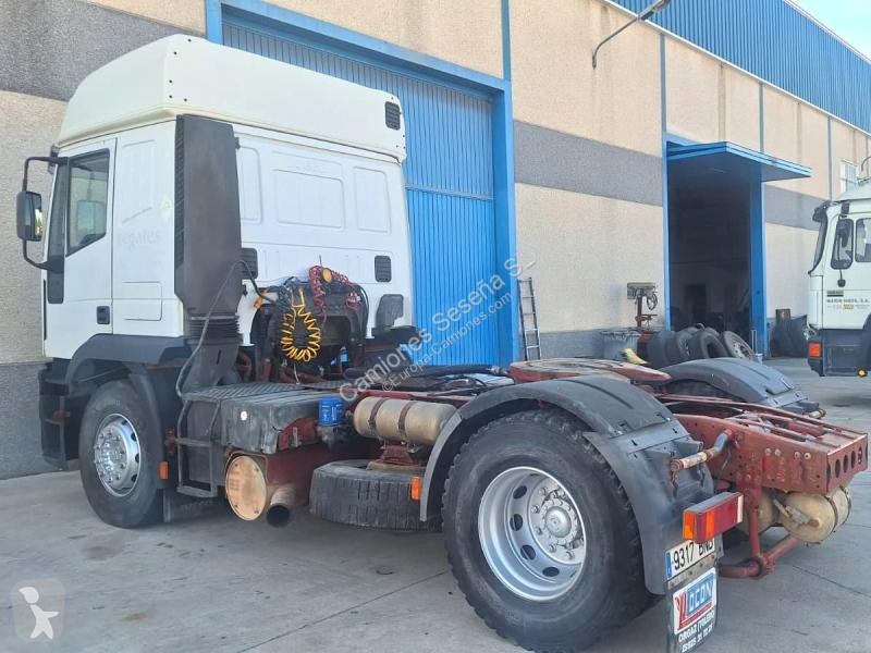 جرار Iveco CURSOR 440