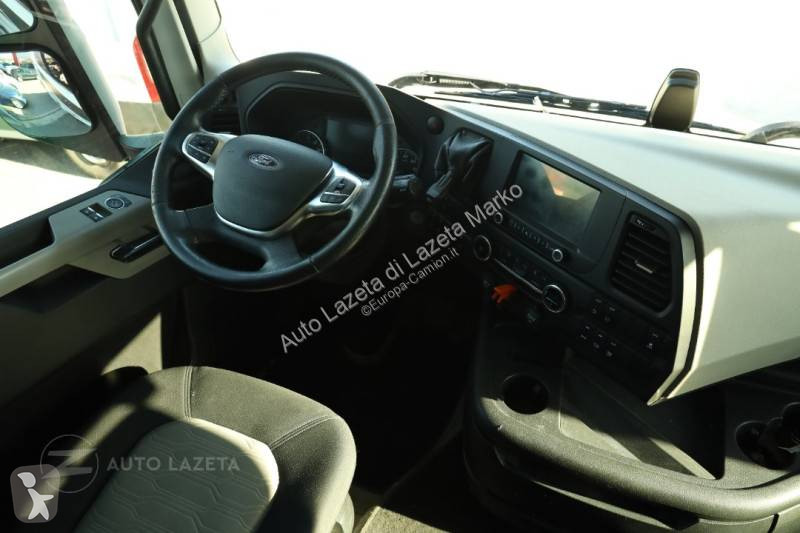 جرار Ford
