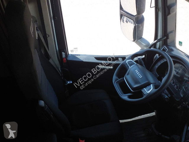 Iveco Stralis AS440S49T/P tractor unit
