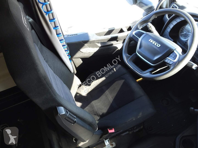 Iveco Stralis AS440S49T/P tractor unit