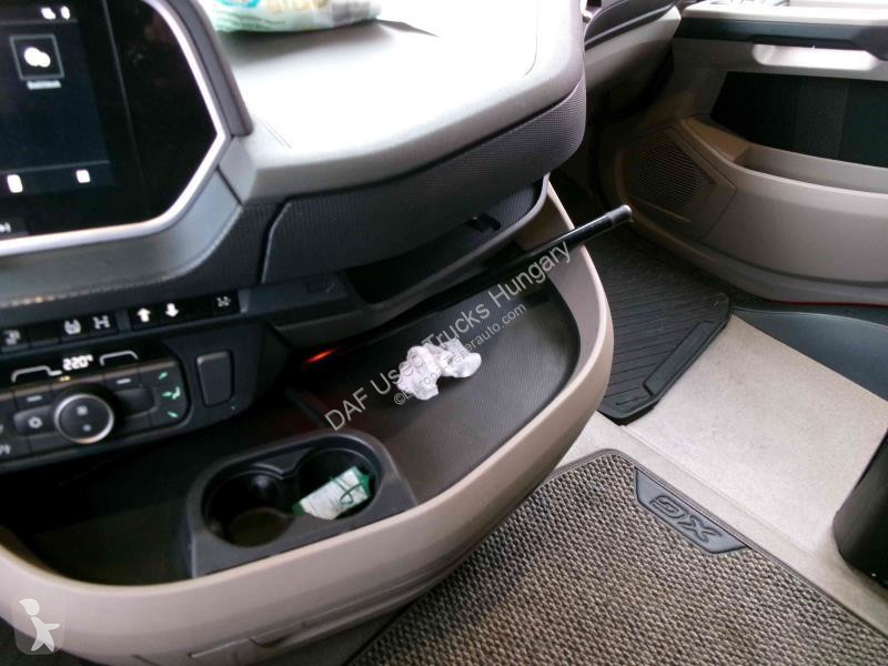 جرار DAF XG  FT 4X2