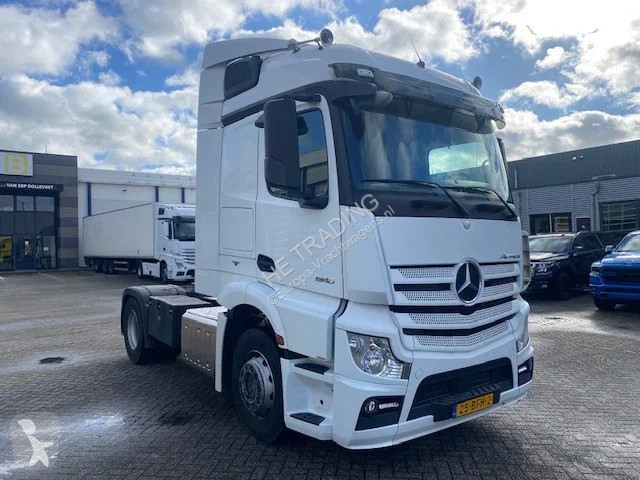 جرار Mercedes 963-4-A