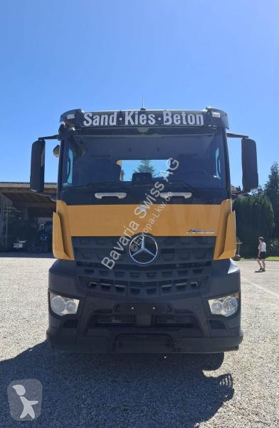 جرار Mercedes 2648