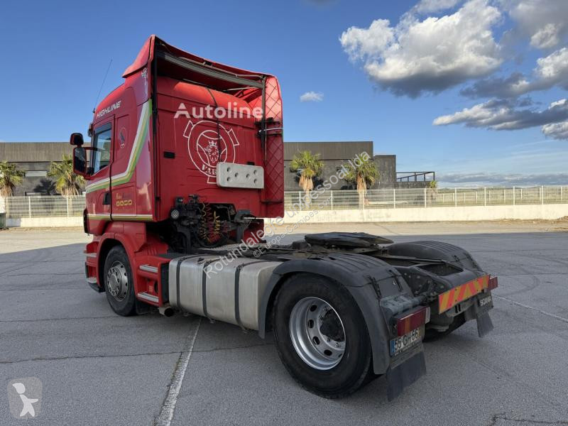 جرار Scania kit bascula